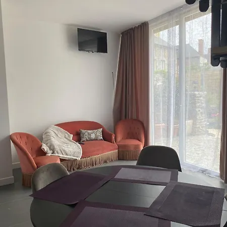 Petit Maison Nyaraló *